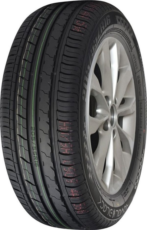 235/65/R17 Royal Black Royal Performance Tyre